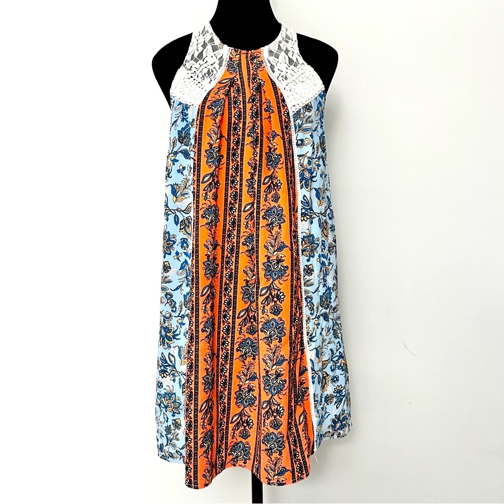 Xhilaration Sleeveless Lace and Floral Dress